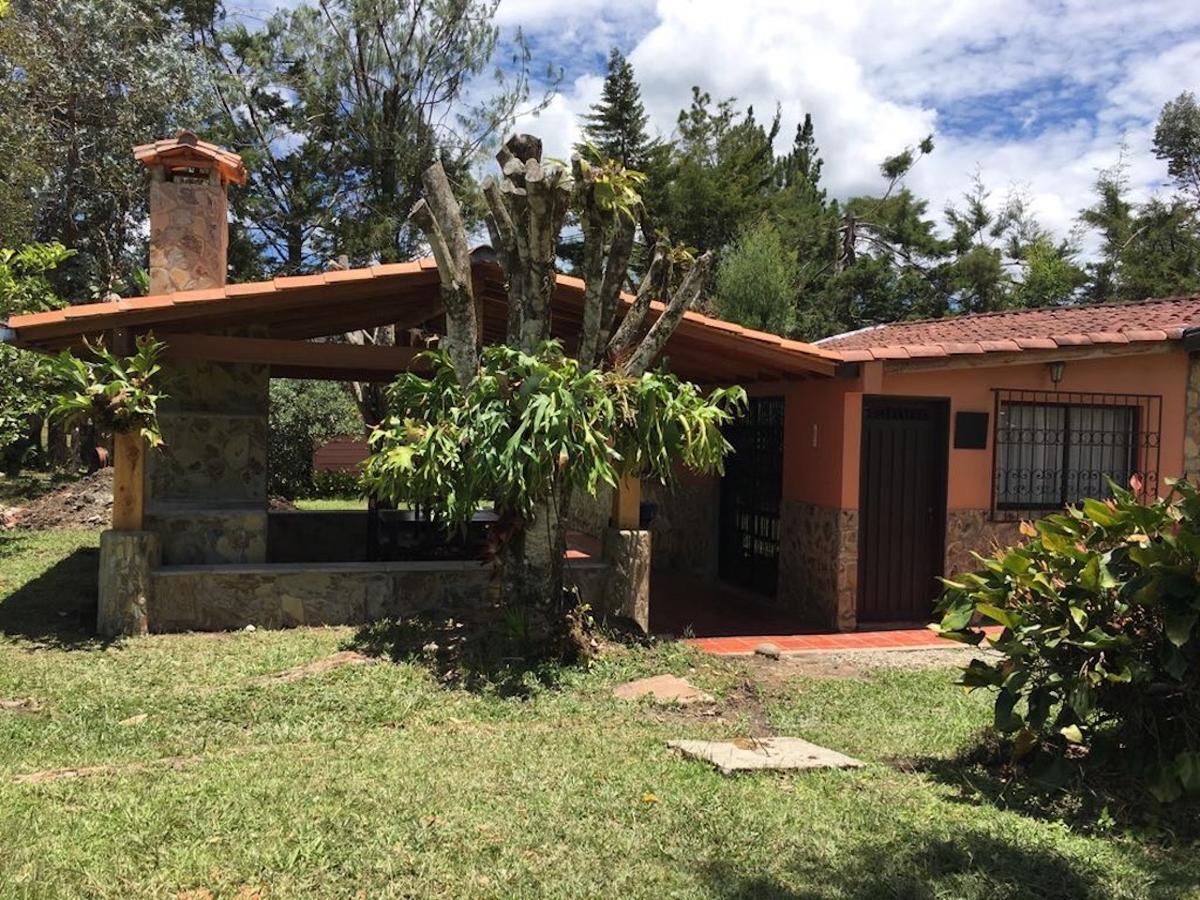 Villa La Casa De Piedra Guatapé Esterno foto