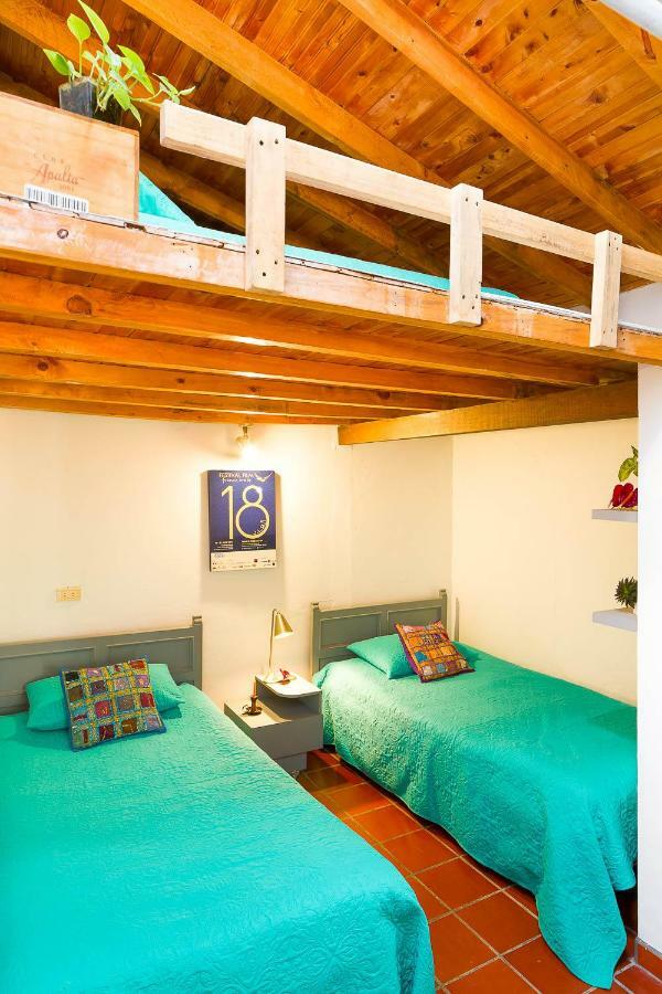 Villa La Casa De Piedra Guatapé Esterno foto